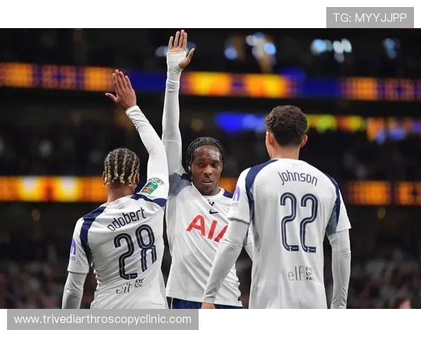 热刺大战维拉帕利尼亚哈维西蒙斯领衔库杜斯特尔强势登场